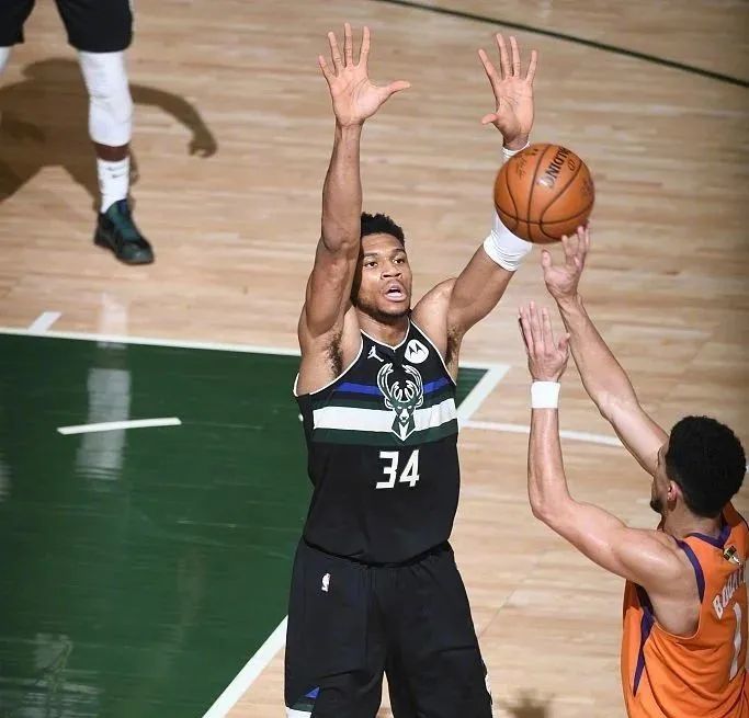 最后一战!欧洲国家足球团体赛冠军一决的简单介绍 最后一战!欧洲国家足球团体赛冠军一决的简单介绍